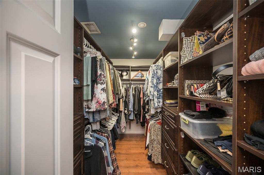 Brandywine Condo 2 - Residential