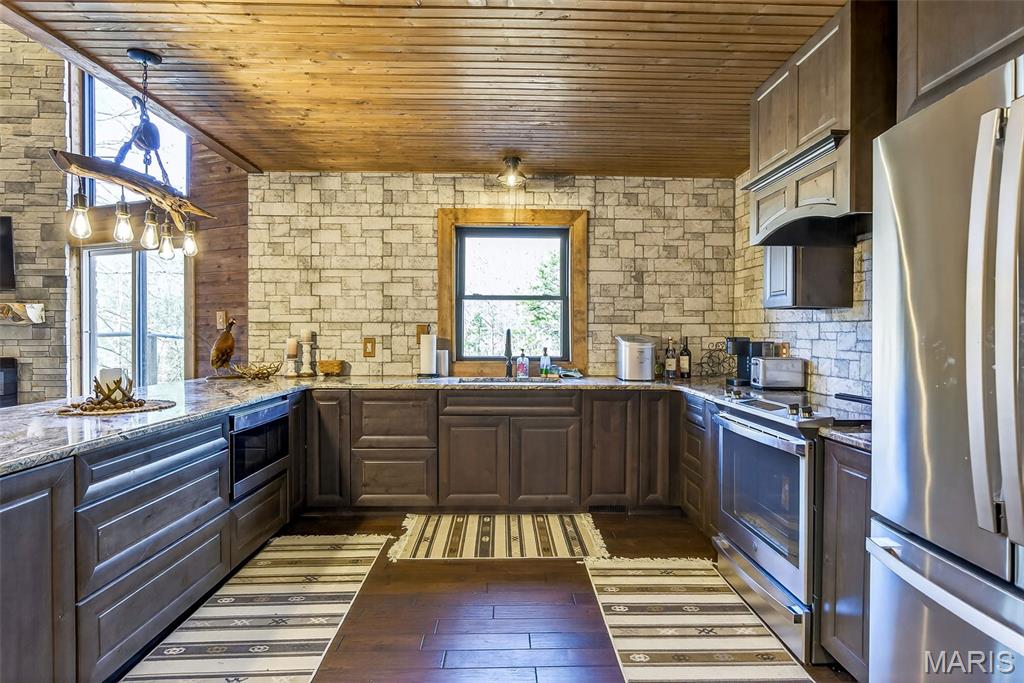 Black River Properties - Residential