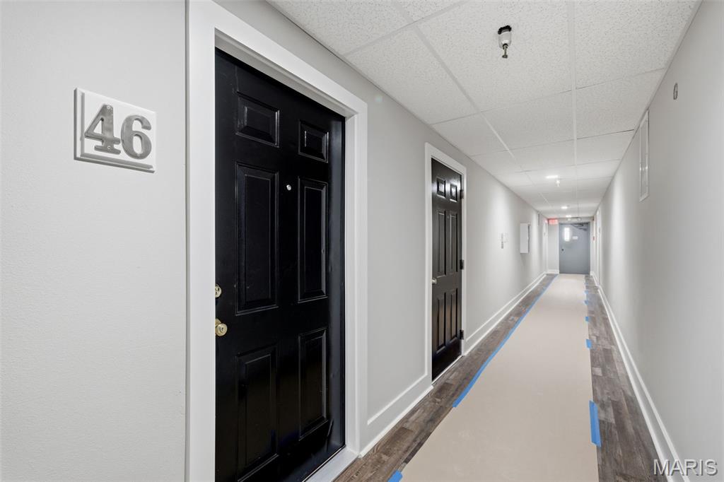Pershing Ave Condo - Residential