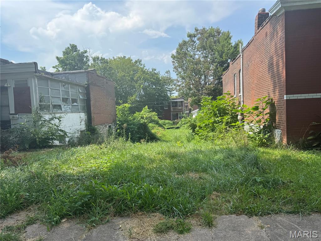 Carondelet Park Add - Land