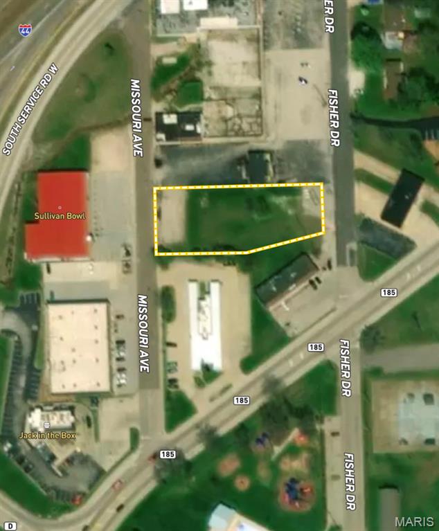 .6 acre lot in an excellent location just off the outer road and I-44, suitable for many applications.   Connects to additional acreage and commercial/business buildings.