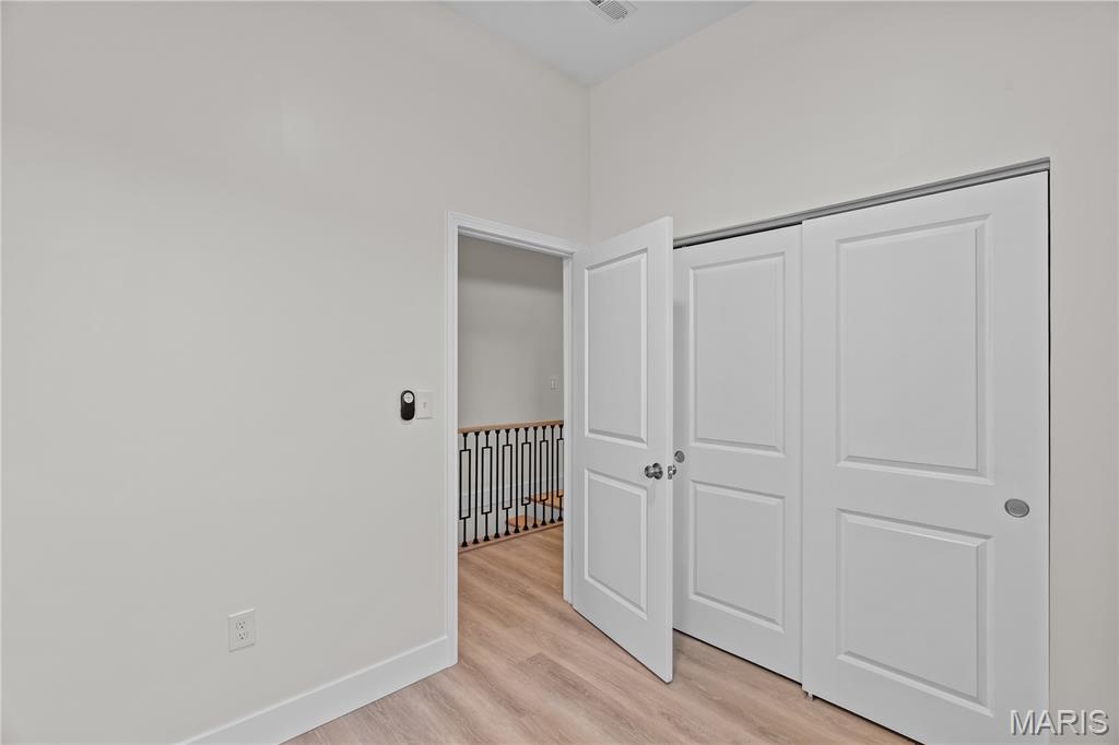 Grand Real Estate Add - Residential Lease