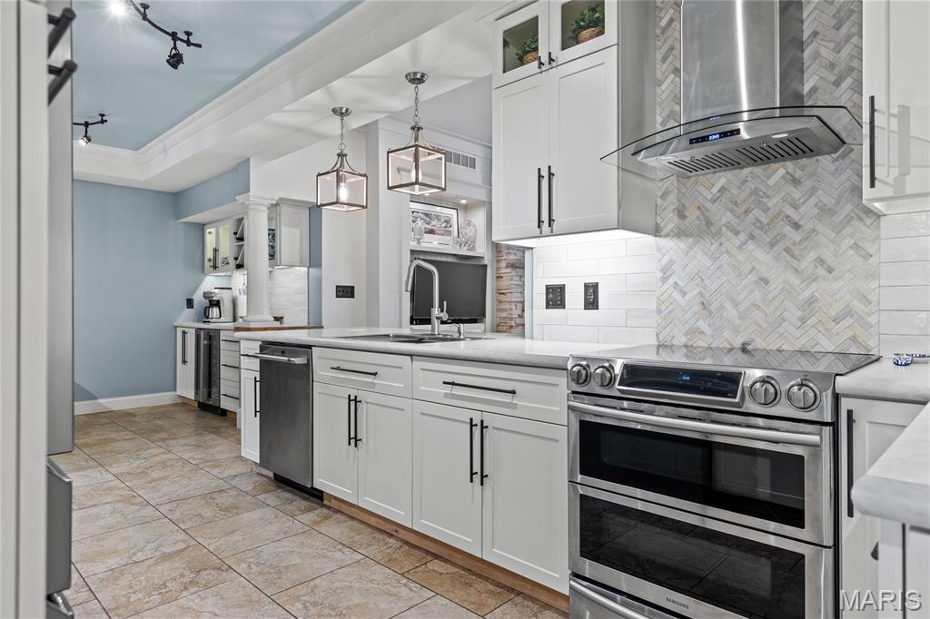 Westglen Village 4 - Residential