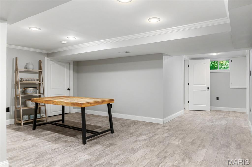Westglen Village 4 - Residential