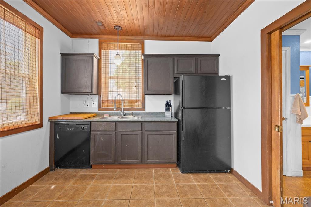 Crystal View Sub/1st Add - Residential
