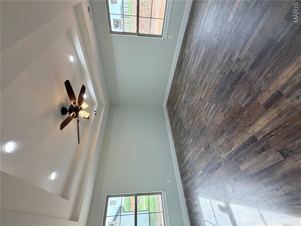Summit Pass - Residential
