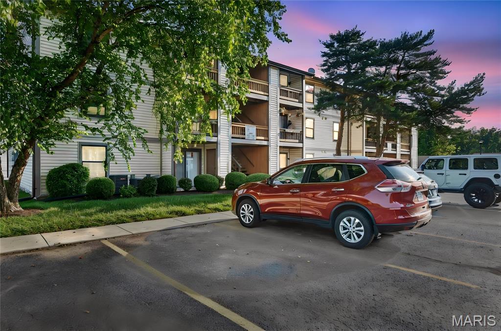 Summergate Garden Condos Ph1 1st Ammended - Residential