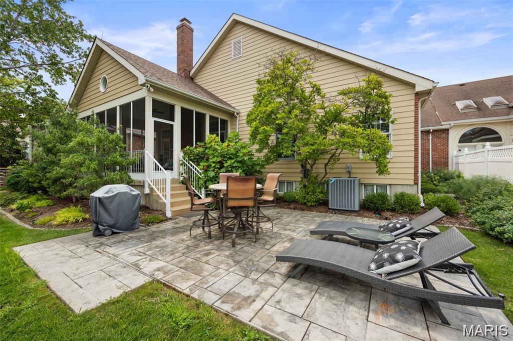 Courtyards Of Sunset Hills 1 - Residential