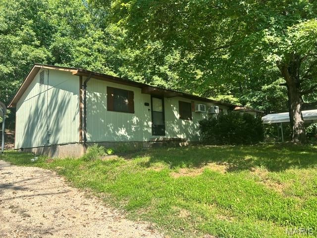 Duplex with 2 Bedrooms. Covered parking and solid renters.