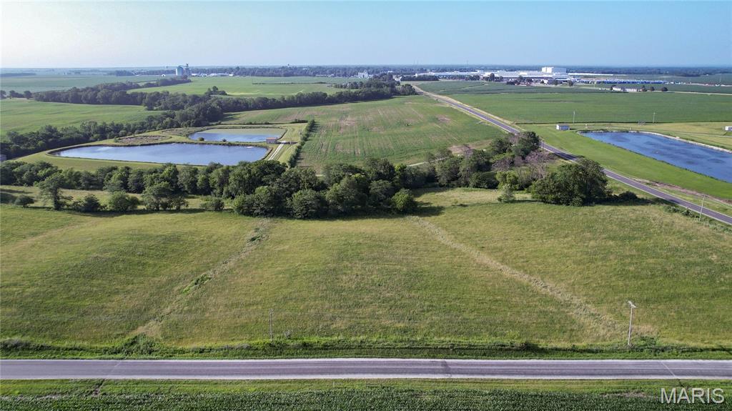 Not in a subdivision - Land