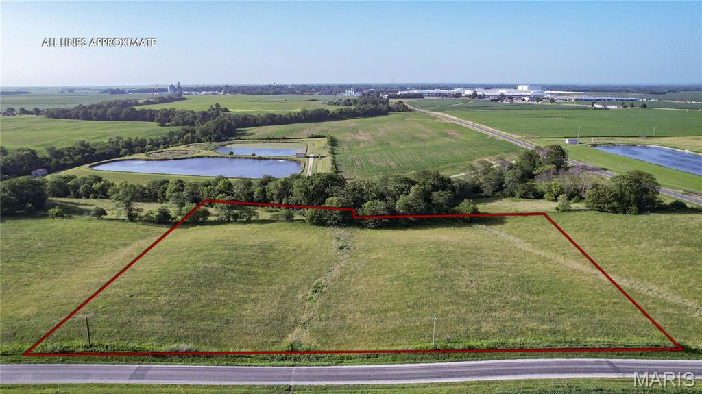 Not in a subdivision - Land
