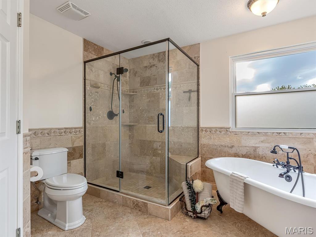 Lincoln Knolls Ph Iii - Residential