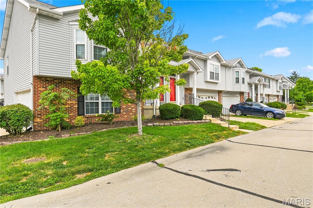 Crown Pointe Bldg 31-33 - Residential