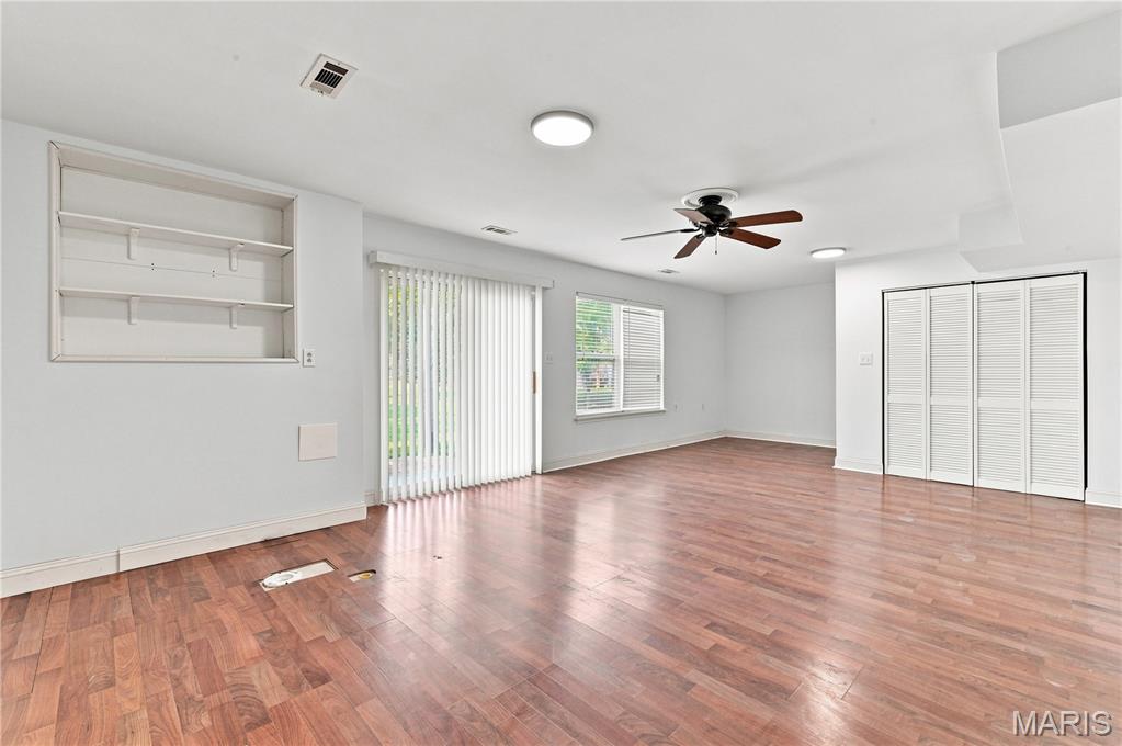 Crown Pointe Bldg 31-33 - Residential