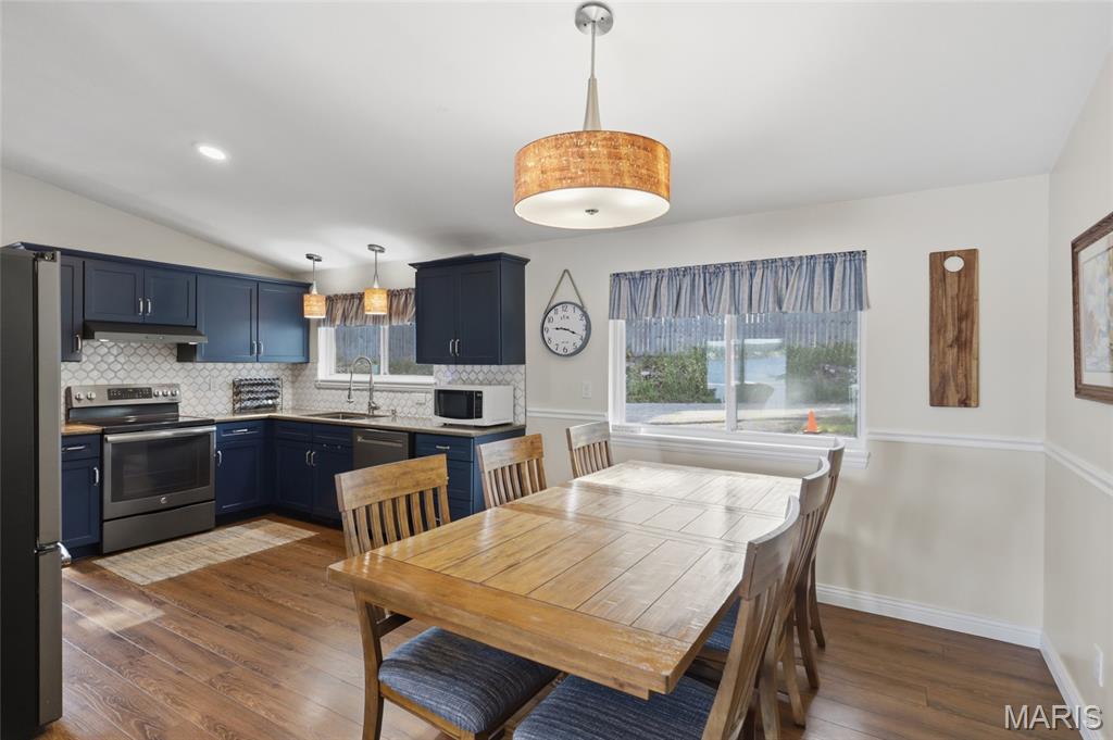 Cameo Point - Residential