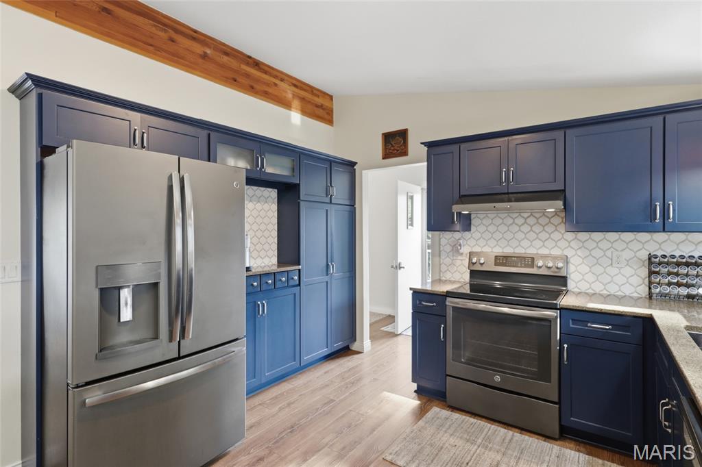 Cameo Point - Residential