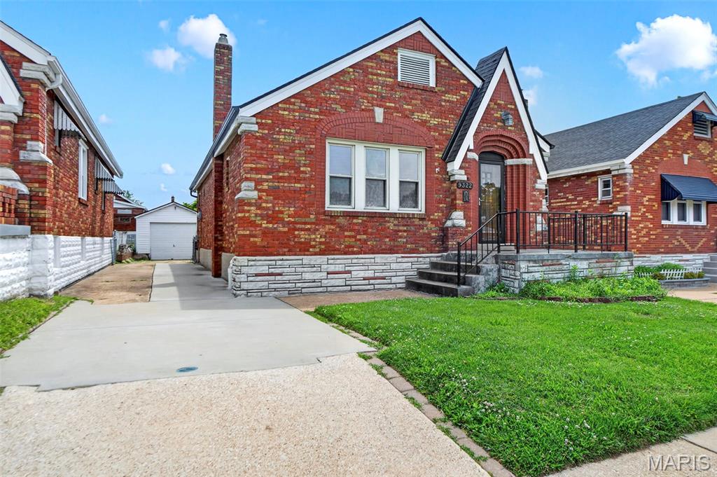 Burton Terrace - Residential