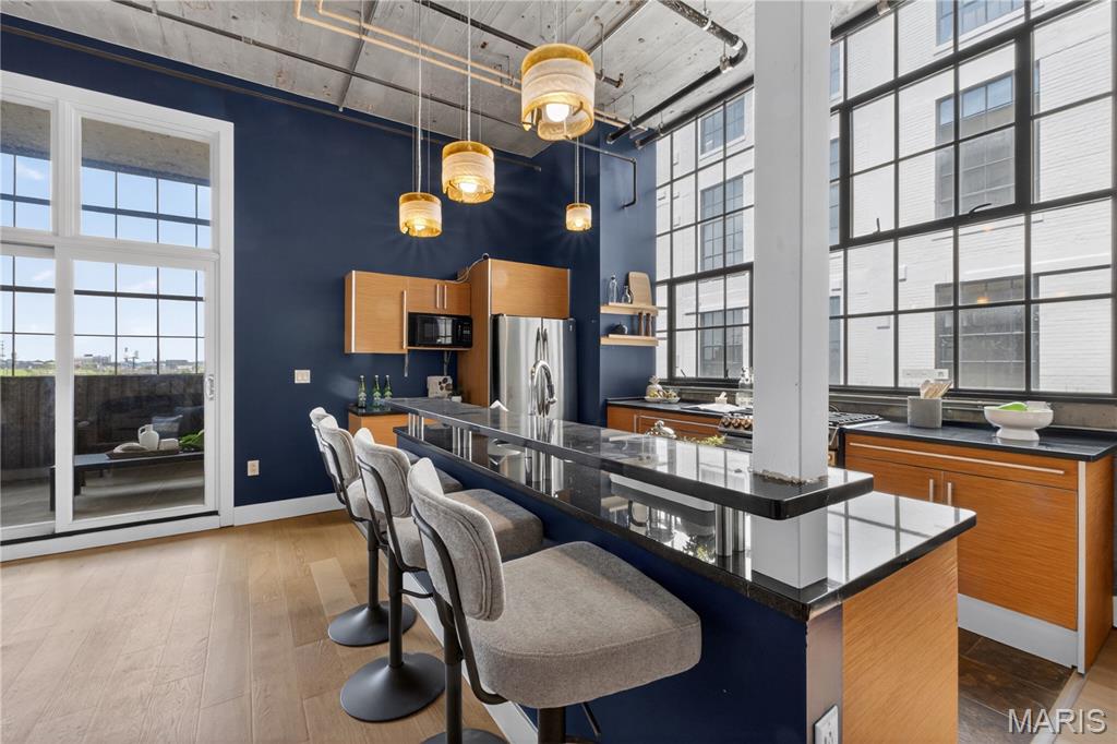 First Amendment/West End Lofts - Residential Lease