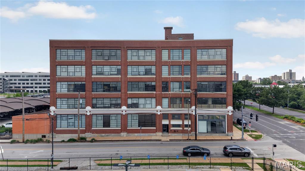 First Amendment/West End Lofts - Residential Lease