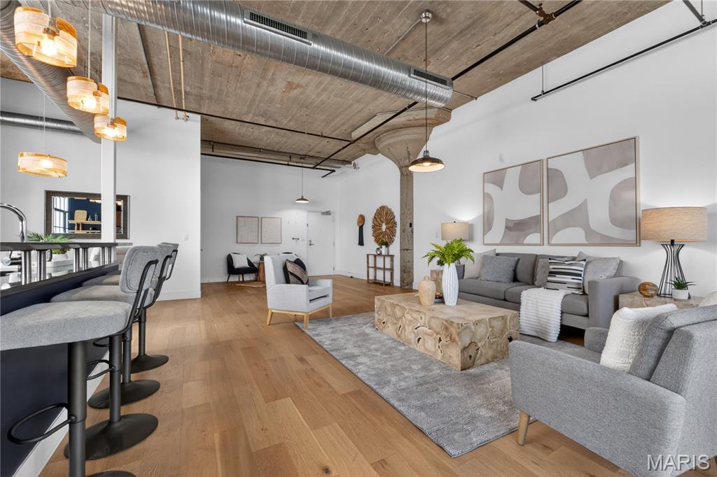 First Amendment/West End Lofts - Residential Lease