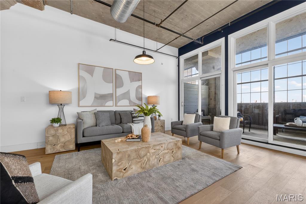 First Amendment/West End Lofts - Residential Lease