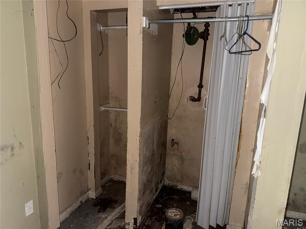 Glasgow Village Unit 8 - Residential