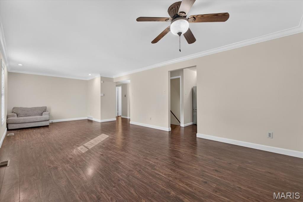 Rossridge Twnhs Condo - Residential