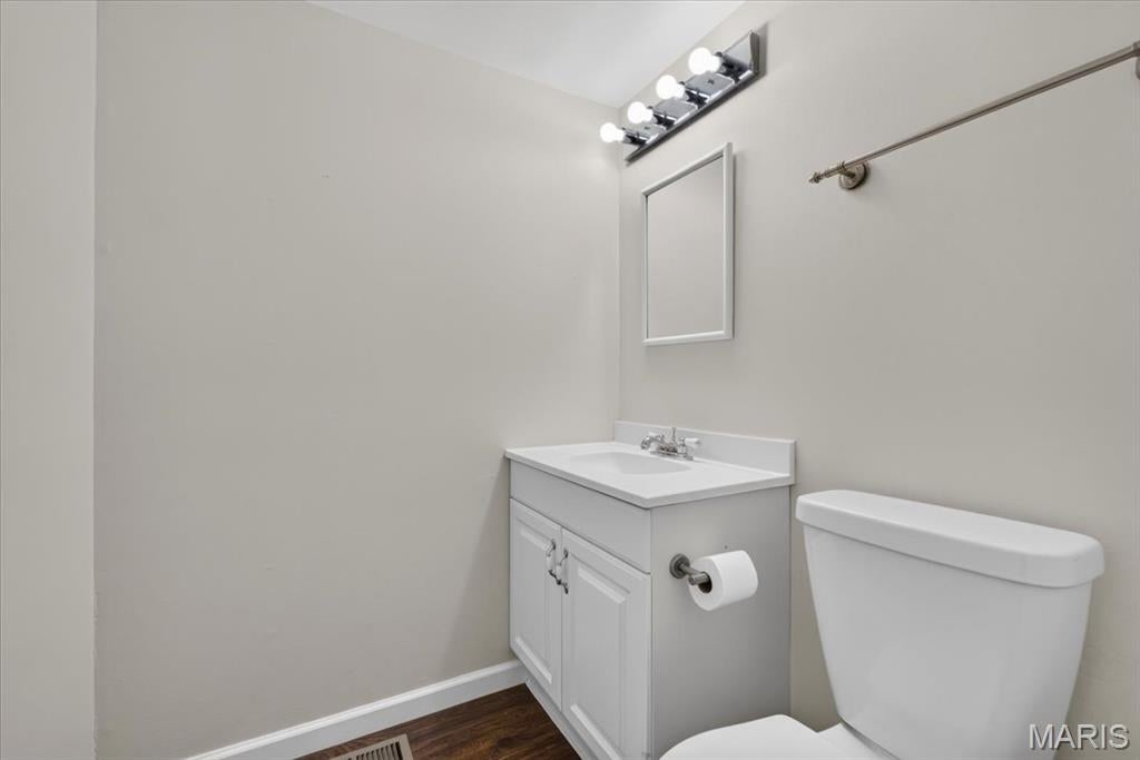 Rossridge Twnhs Condo - Residential