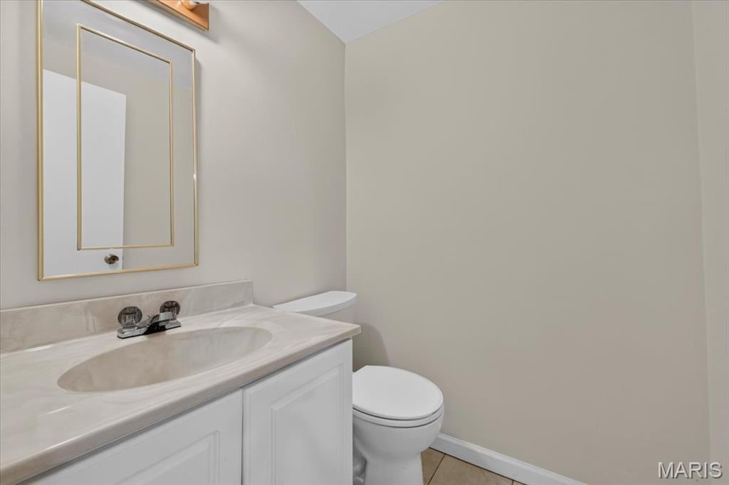 Rossridge Twnhs Condo - Residential