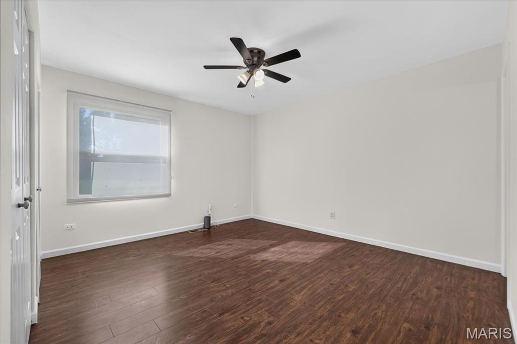 Rossridge Twnhs Condo - Residential