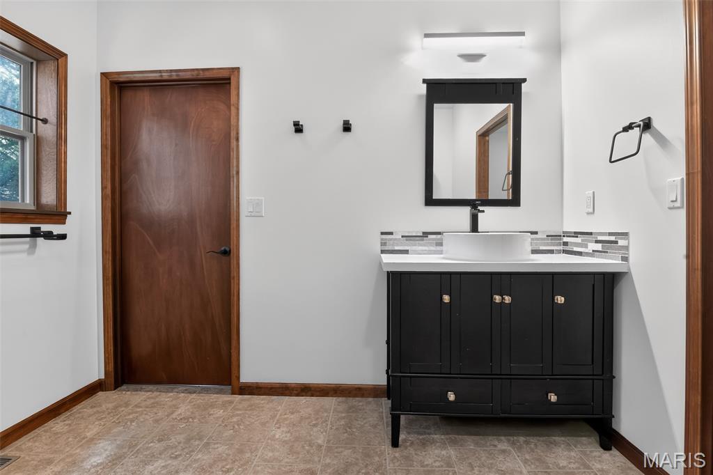 Cedar Hills Estates 1st Add - Residential