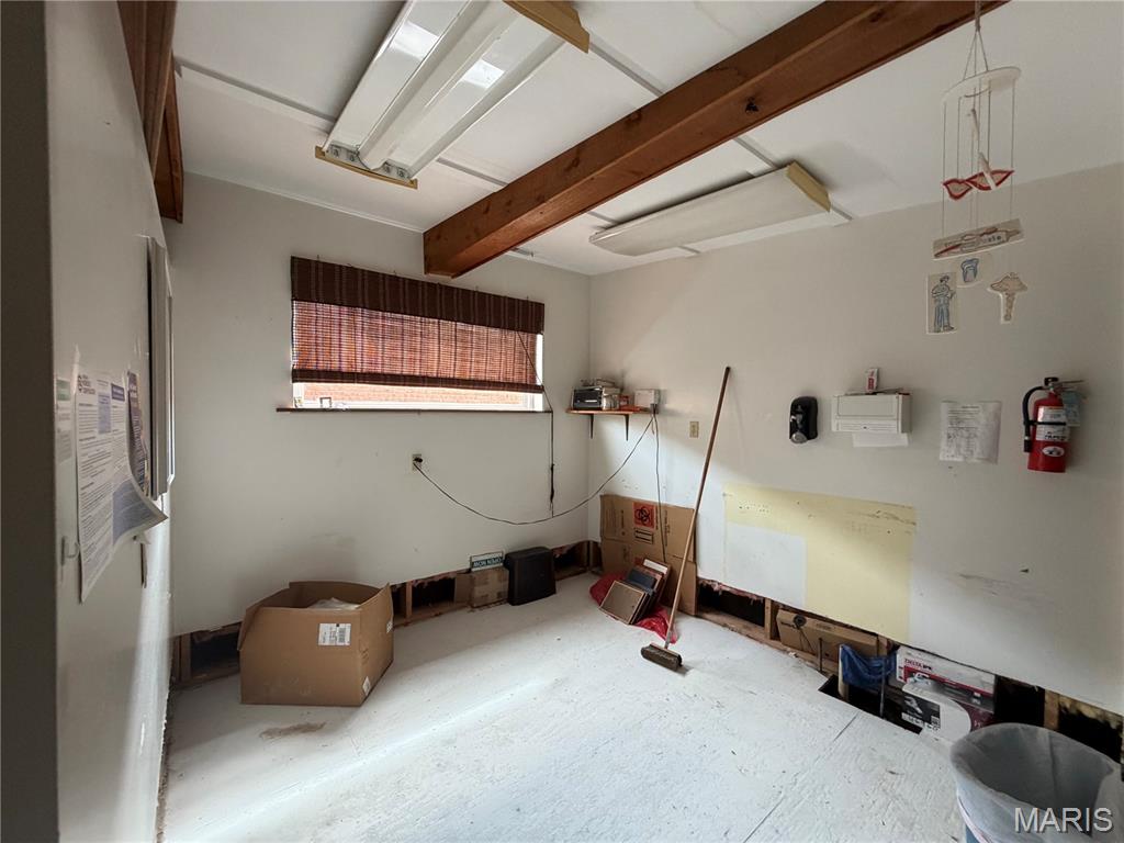 City/Steelville - Commercial Sale