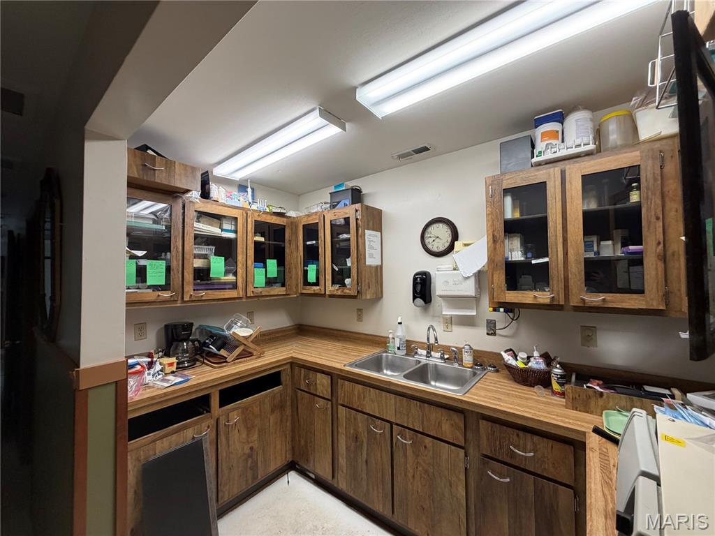 City/Steelville - Commercial Sale