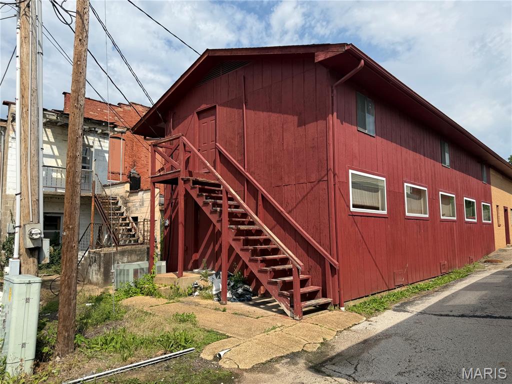 City/Steelville - Commercial Sale