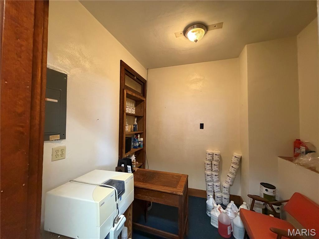 City/Steelville - Commercial Sale