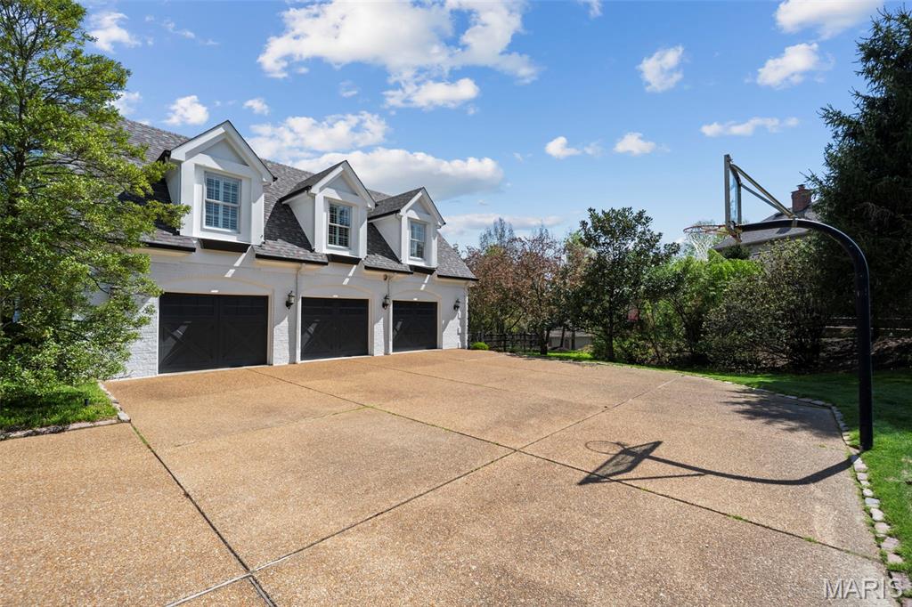 Thornhill Estates 7 - Residential