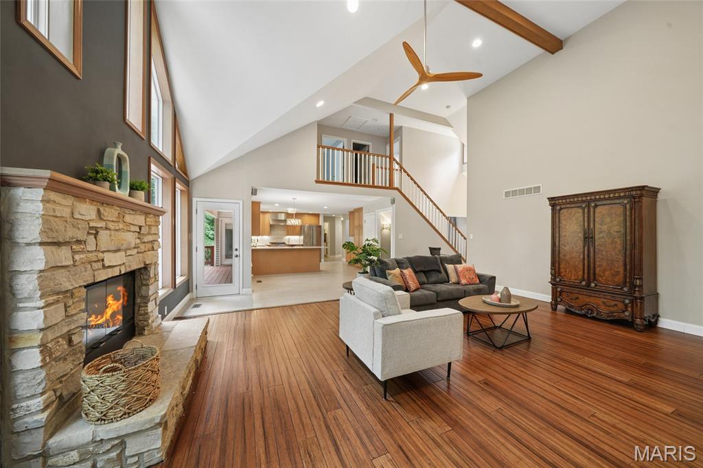 Castle Pointe Estates - Residential