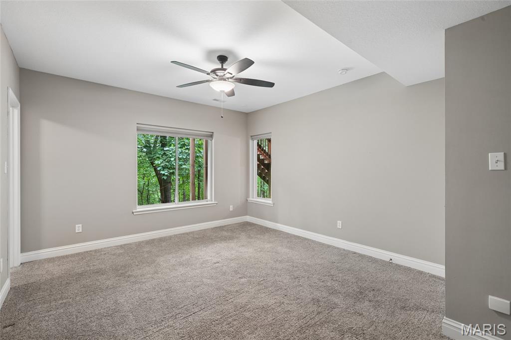 Castle Pointe Estates - Residential