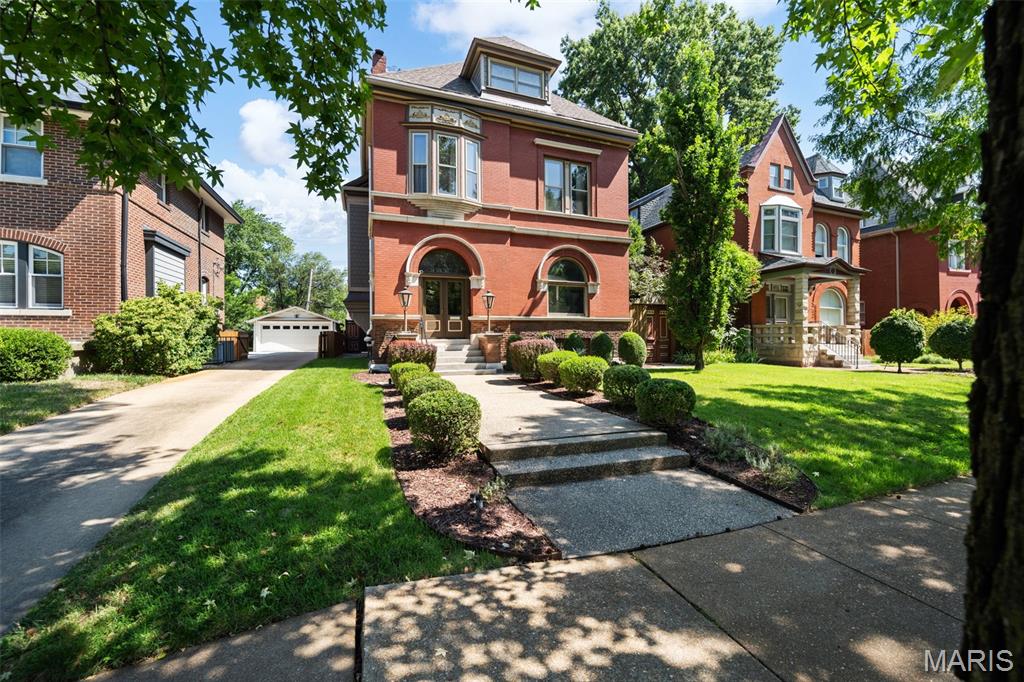 Compton Heights - Residential