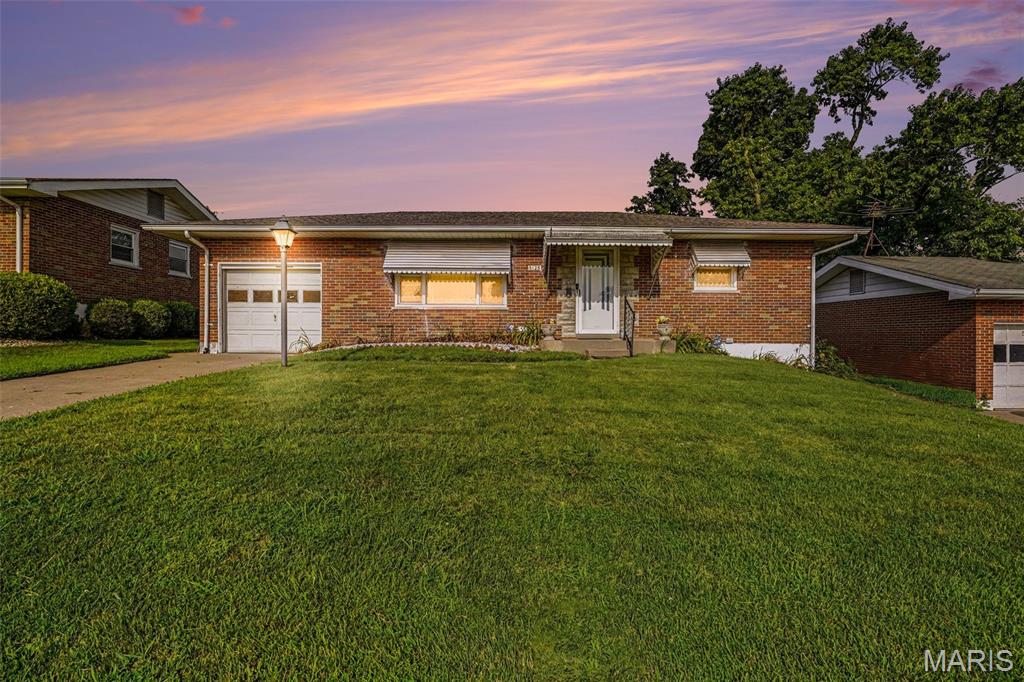 Welcome to this well-maintained brick two-bedroom, two-bathroom home offering timeless curb appeal and functional living space throughout. Step inside to find a warm, inviting layout perfect for everyday living or entertaining.
Enjoy outdoor living with beautifully maintained front and back yards — ideal for relaxing, gardening, or hosting gatherings. The finished basement adds valuable extra living space, complete with additional storage to keep everything organized and out of sight.
Solid brick construction offers durability and classic charm, making this home a smart choice for first-time buyers, downsizers, or investors alike.
This property is listed As-Is.