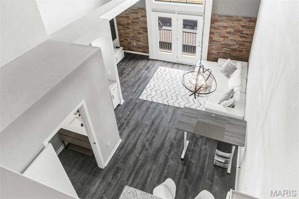 Loft Condo At Station Plaza The - Residential