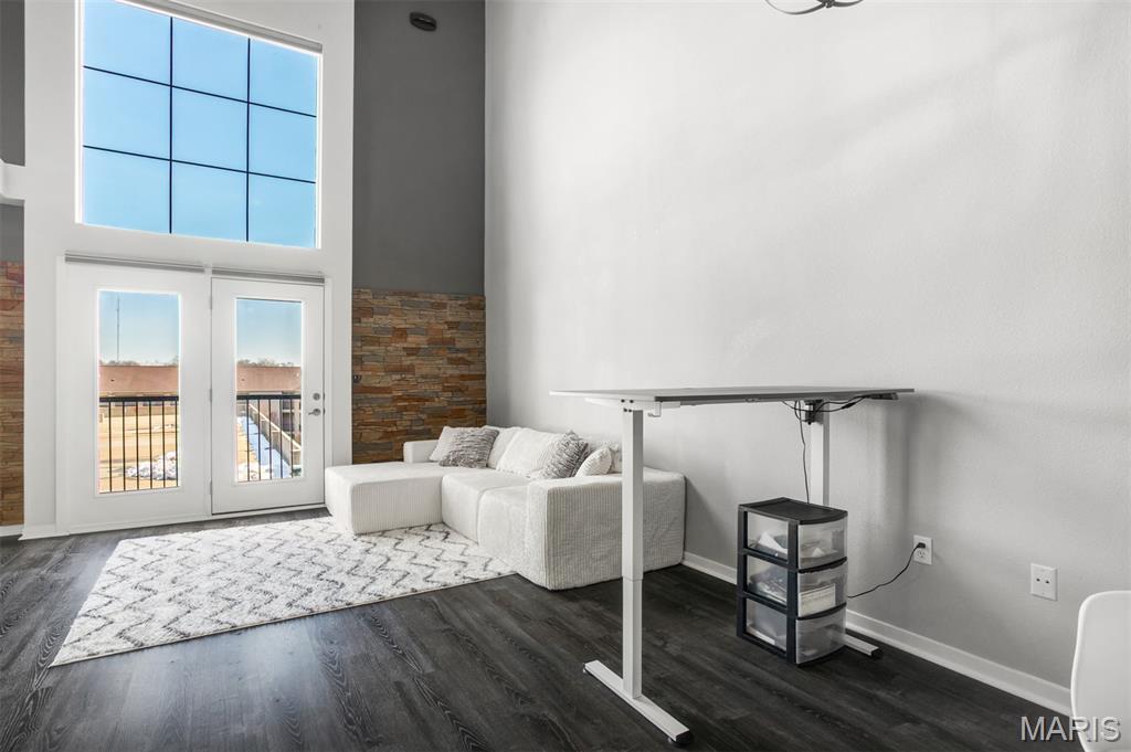 Loft Condo At Station Plaza The - Residential