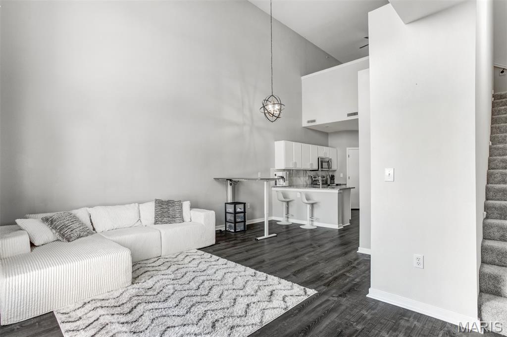 Loft Condo At Station Plaza The - Residential