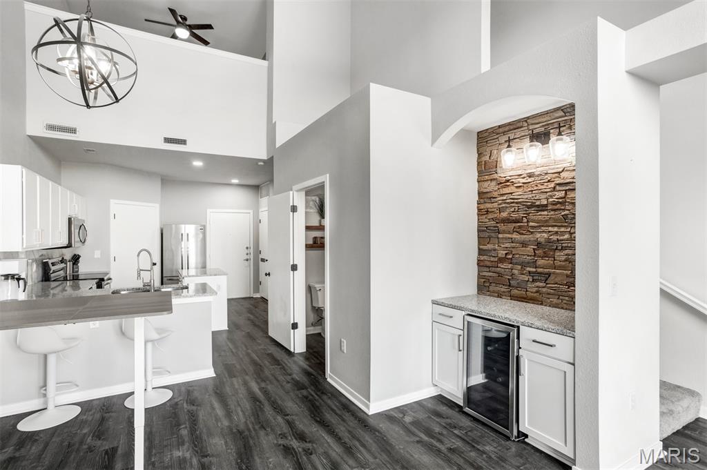 Loft Condo At Station Plaza The - Residential