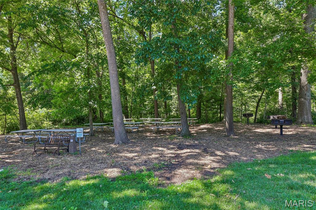 Country Lane Wood Ii 3 - Residential