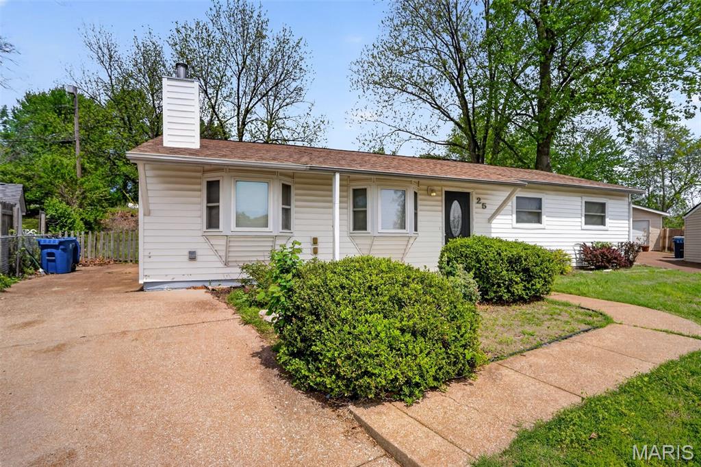 Colonial Manor - Residential