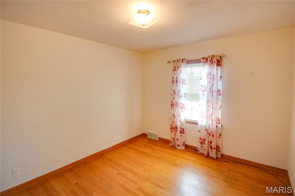 BRENTWOOD PLACE & BRENTWOOD PLACE - Residential