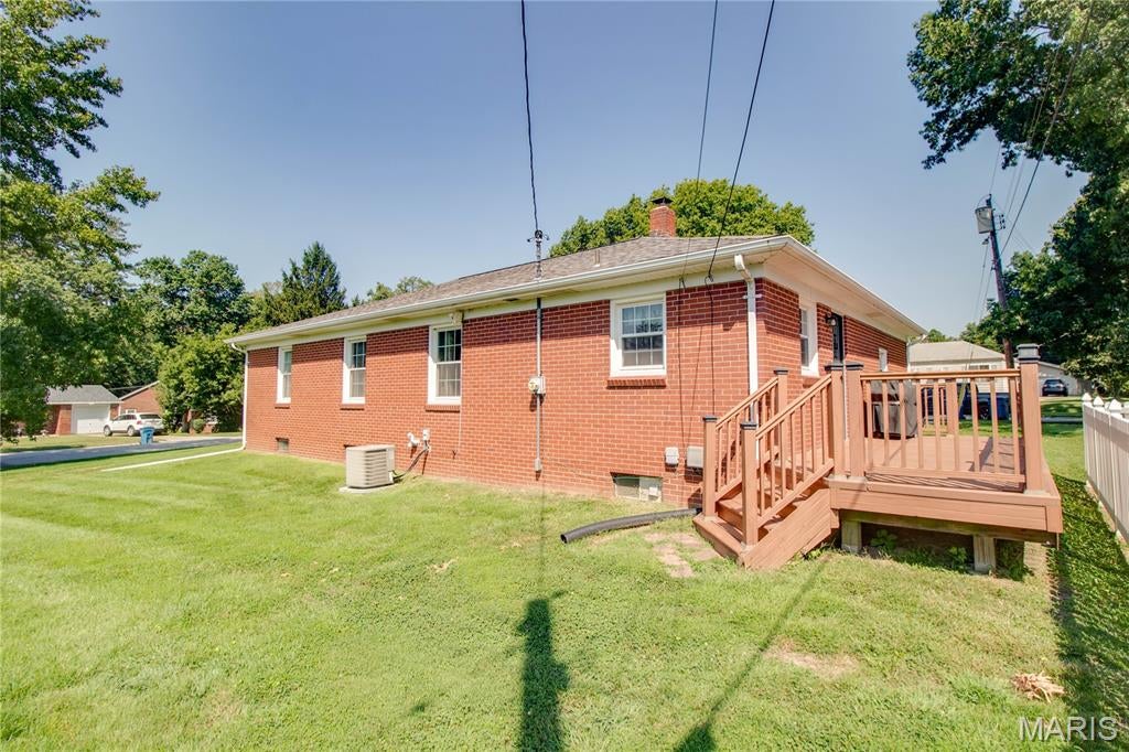BRENTWOOD PLACE & BRENTWOOD PLACE - Residential