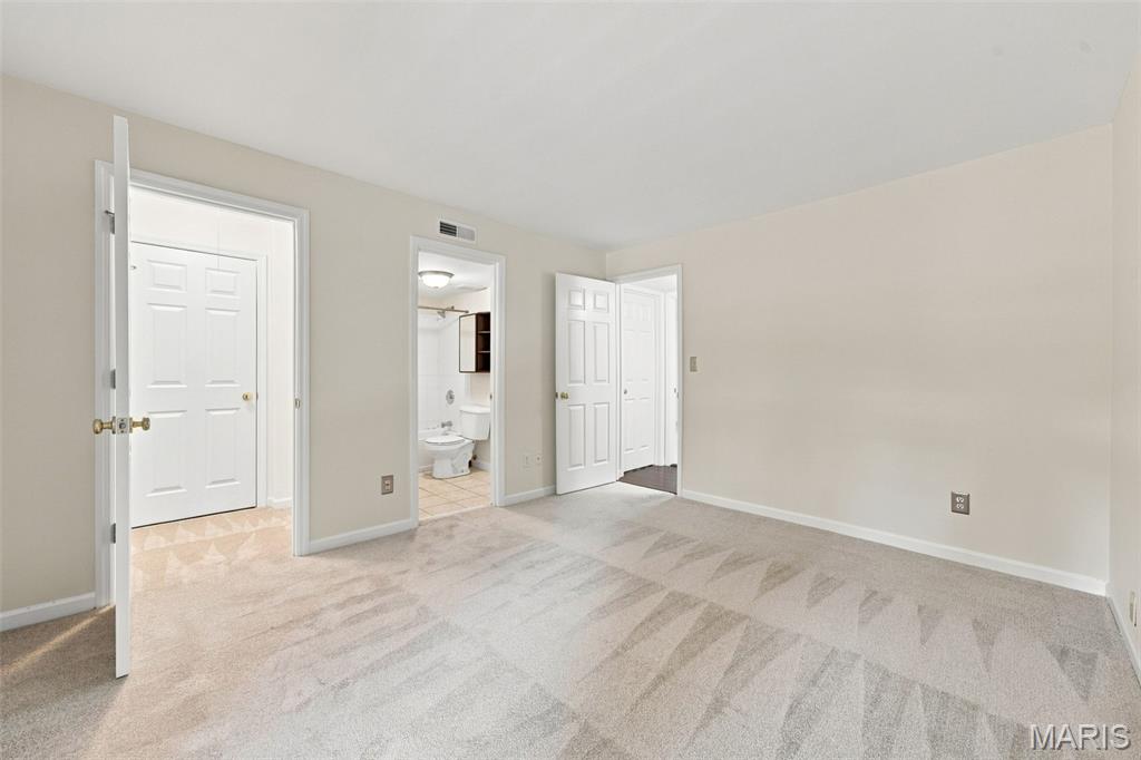 Greenbriar Condo - Residential