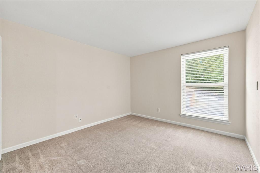 Greenbriar Condo - Residential